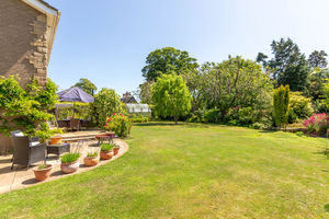 Photo 32- click for photo gallery